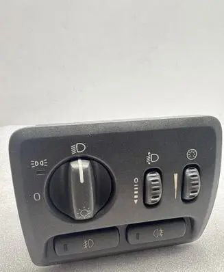 Volvo V70 Light switch 9441233 M6L4100062