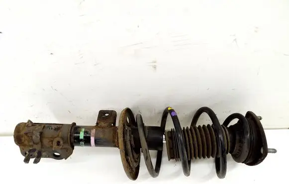 Mazda 3 II Front shock absorber/damper AVA5138J53