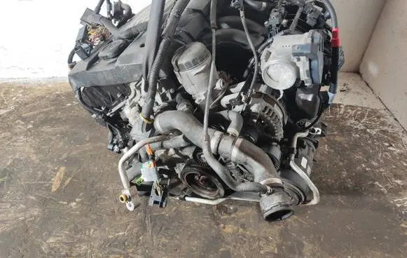 BMW 1 E81 E87 Engine swap 