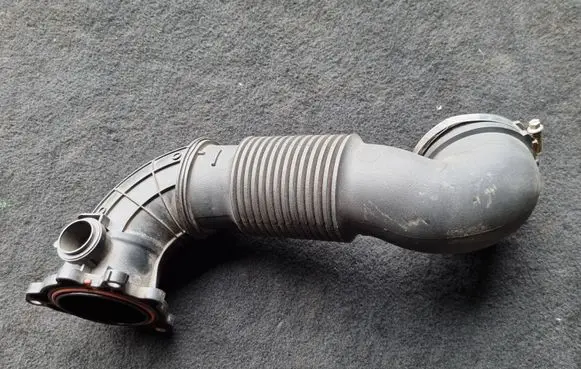 Land Rover Range Rover Evoque L538 Turbo air intake inlet pipe/hose GJ329F876AB