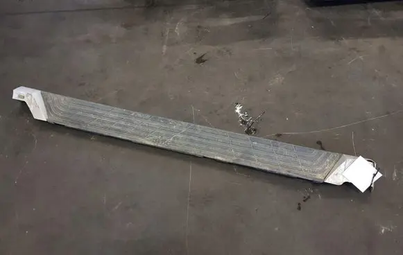 Mitsubishi Pajero Sill 7656A080