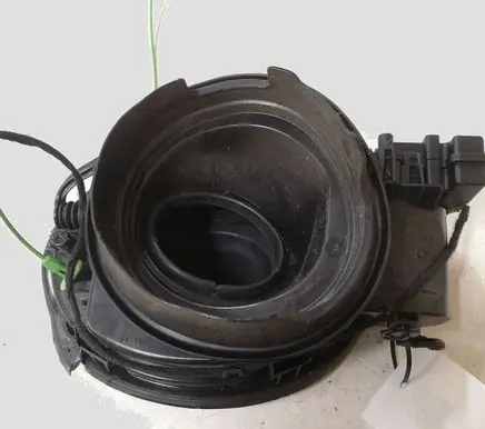 BMW 1 F20 F21 Fuel tank cap 7270745