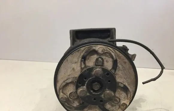 Volvo XC90 Air conditioning (A/C) compressor (pump) 8708581