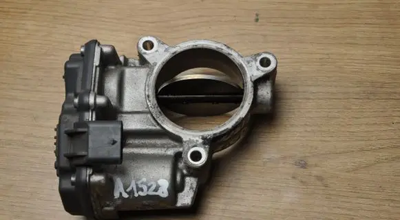 Mercedes-Benz E W213 Throttle body valve A6540900070