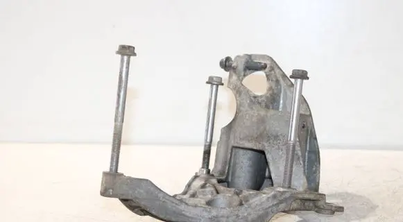 Peugeot Partner Generator/alternator bracket 9804904380