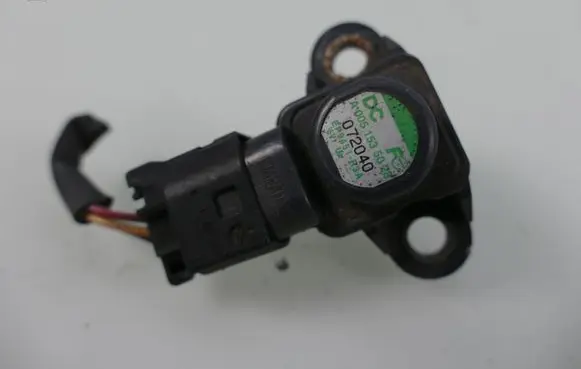 Mercedes-Benz SLK R171 Air pressure sensor A0051535028 072040