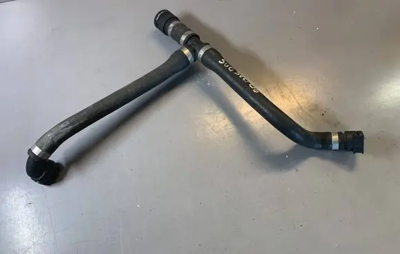 BMW 5 E60 E61 Engine coolant pipe/hose 7787454 17127787454