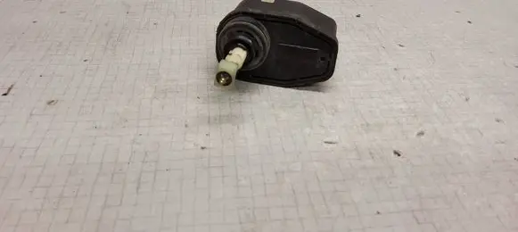 Audi 80 90 B3 Headlight level adjustment motor 893941295