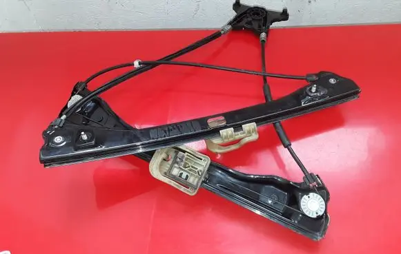 Seat Toledo IV (NH) Front window lifting mechanism without motor 122324B