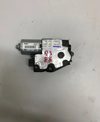 BMW 5 G30 G31 G38 Curtain motor 1750378B 30080586 7316535