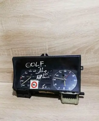 Volkswagen Jetta II Speedometer (instrument cluster) 191919033BB 008292003