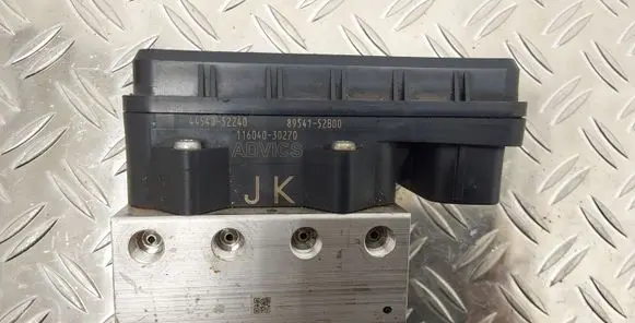Toyota Verso-S ABS Pump 4454052240 8954152800