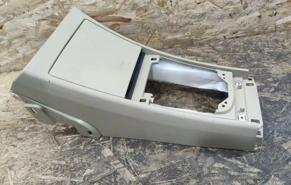 Nissan Tiida C11 Center console 96910EE90A 68430EE90A