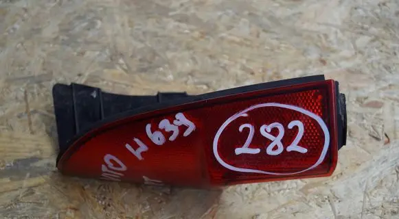 Mercedes-Benz Vito Viano W639 Rear tail light reflector