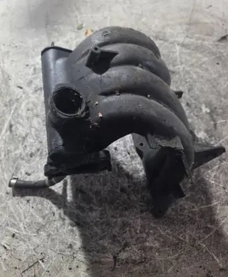 Peugeot 206 Intake manifold 9632998380