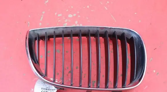 BMW 1 E81 E87 Front grill 70771309
