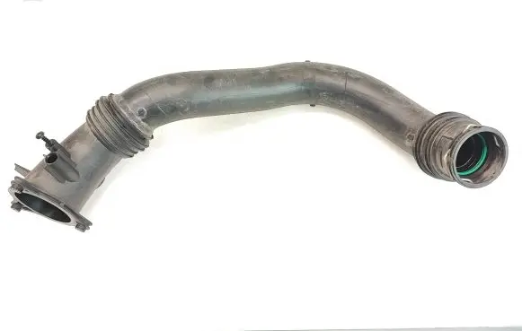 BMW 5 G30 G31 Intercooler hose/pipe 8601683 23557610