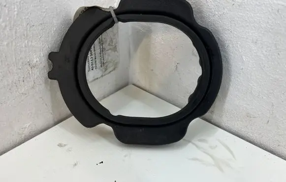 Porsche Macan (95B) Coil spring mount 95b412081a