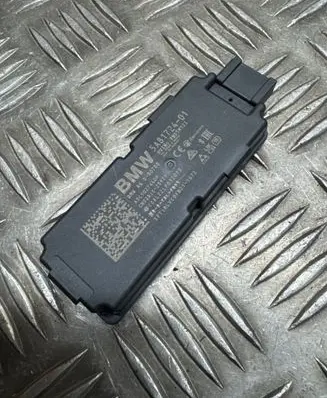 BMW X7 G07 Aerial antenna amplifier 5A81724 201210114