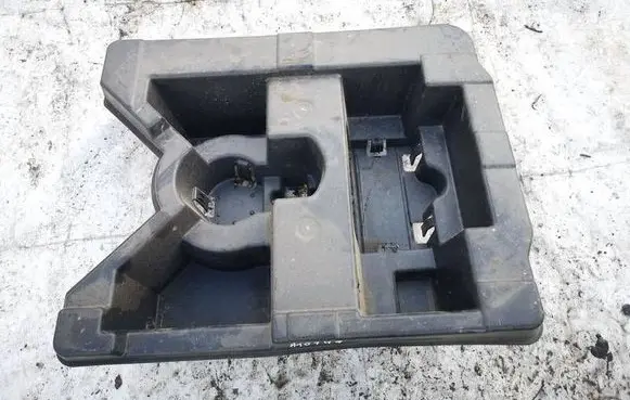 Nissan Juke I F15 Other trunk/boot trim element 849b41ke0a
