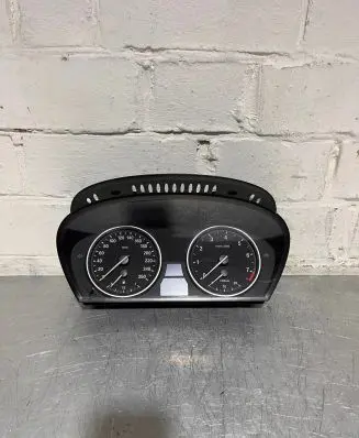 BMW 5 E60 E61 Speedometer (instrument cluster) 9194885 110080398 6404958907