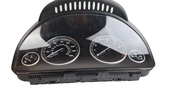 BMW 5 F10 F11 Speedometer (instrument cluster) 9249342
