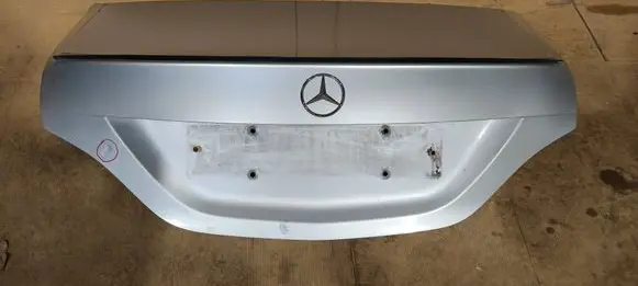 Mercedes-Benz CLA C117 X117 W117 Tailgate/trunk/boot lid 