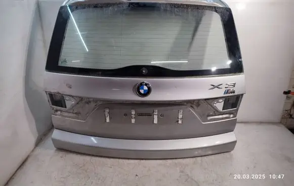 BMW X3 E83 Tailgate/trunk/boot lid