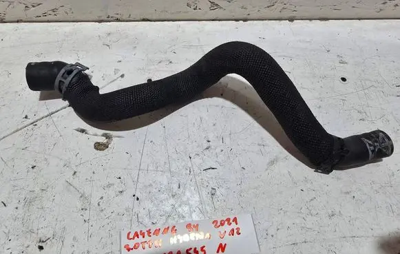 Engine coolant pipe/hose