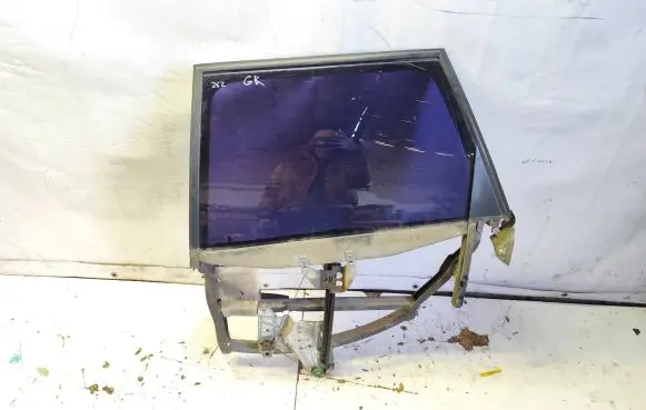 Audi A4 S4 B5 8D Rear door manual window regulator 8D0839399A