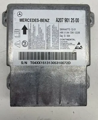 Mercedes-Benz E C207 W207 Airbag control unit/module A2079012500