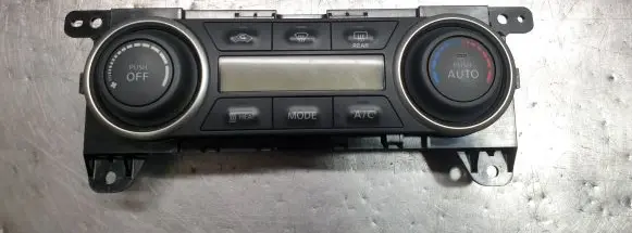 Nissan NV200 Air conditioner control unit module 275004FF0A