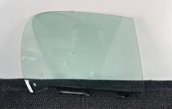 BMW Z3 E36 Front door window/glass (coupe) 