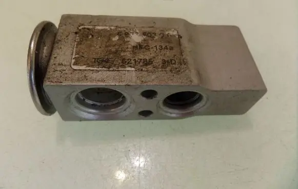 Peugeot 307 Air conditioning (A/C) expansion valve 521785