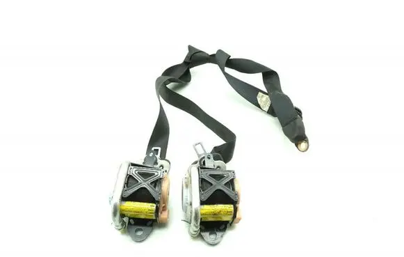 Mazda CX-7 Front seatbelt C9ST077
