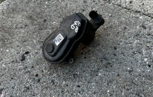 BMW 6 F06 Gran coupe Hand brake/parking brake motor 32345699