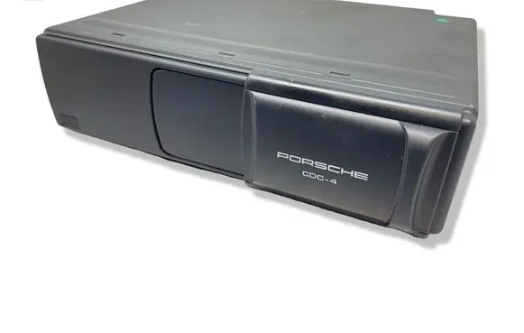 Porsche Cayenne (9PA) CD/DVD changer 7L5035111D 99764514003 E2226580
