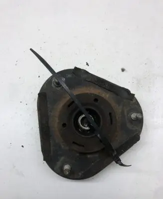 Toyota Corolla E120 E130 Front shock absorber mounting bracket 