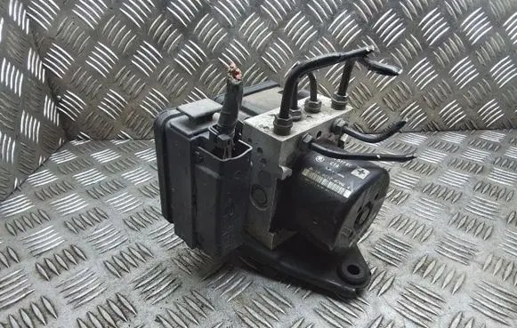 Skoda Yeti (5L) ABS Pump 1K0907379BL 1K0614517EC