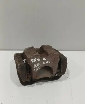 Toyota RAV 4 (XA40) Rear brake caliper 