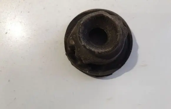 Skoda Fabia Mk1 (6Y) Front coil spring rubber mount 1j0512149b