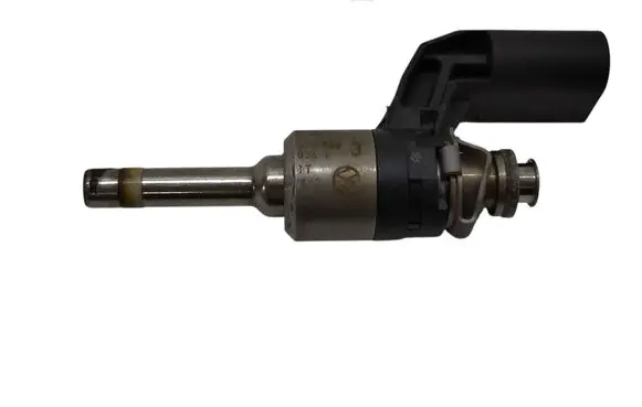 Volkswagen Golf VI Fuel injector 03C906036F