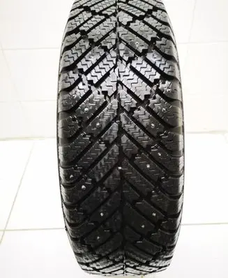 BMW 3 E46 R14 winter/snow tires with studs 18570R1488Q WINTERMARK400