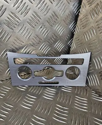 Climate control/heater control trim