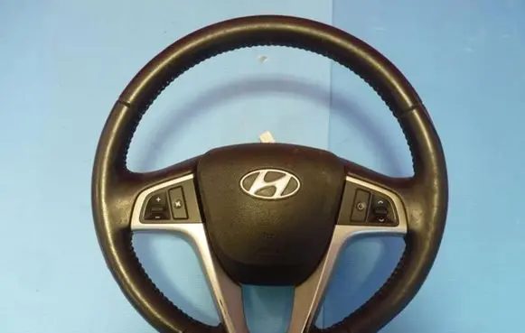 Hyundai i20 (PB PBT) Steering wheel