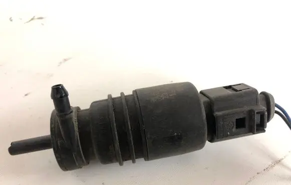 Audi A4 S4 B7 8E 8H Windscreen/windshield washer pump 1T0955651