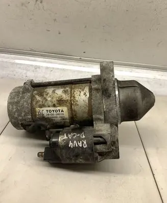 Toyota RAV 4 (XA30) Starter motor 381000R010