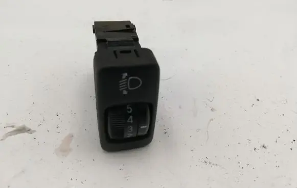 Toyota Avensis Verso Headlight level height control switch NOCODE