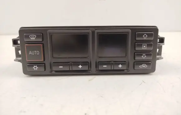 Audi A3 S3 8L Climate control unit D750302 5HB00760804 8L0820043D