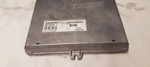 Renault Espace II Engine control unit/module S101723115 H0M7700860329